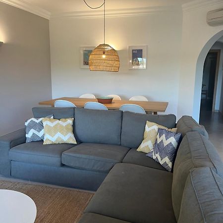Luxury Apartment With Free Use Of Pool, Gym And Spa Lagos Exterior foto